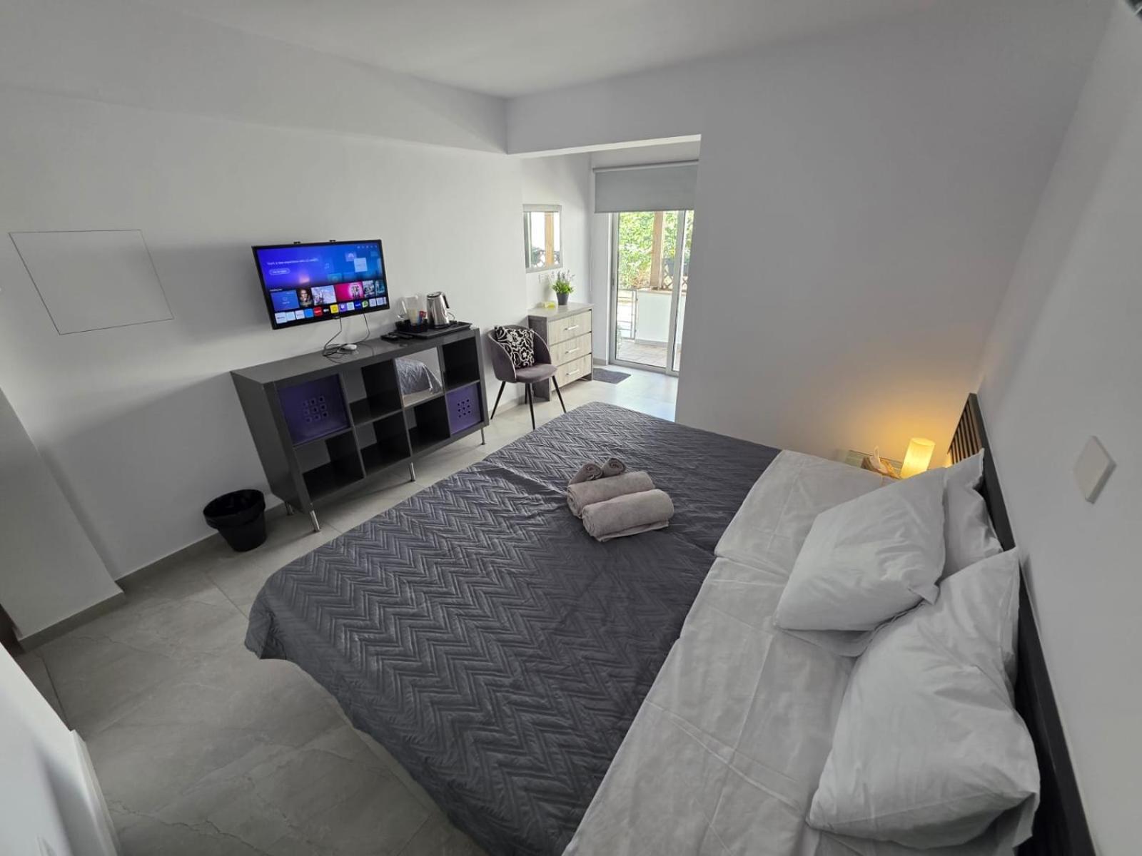 Town Centre Suites Larnaca Exterior photo