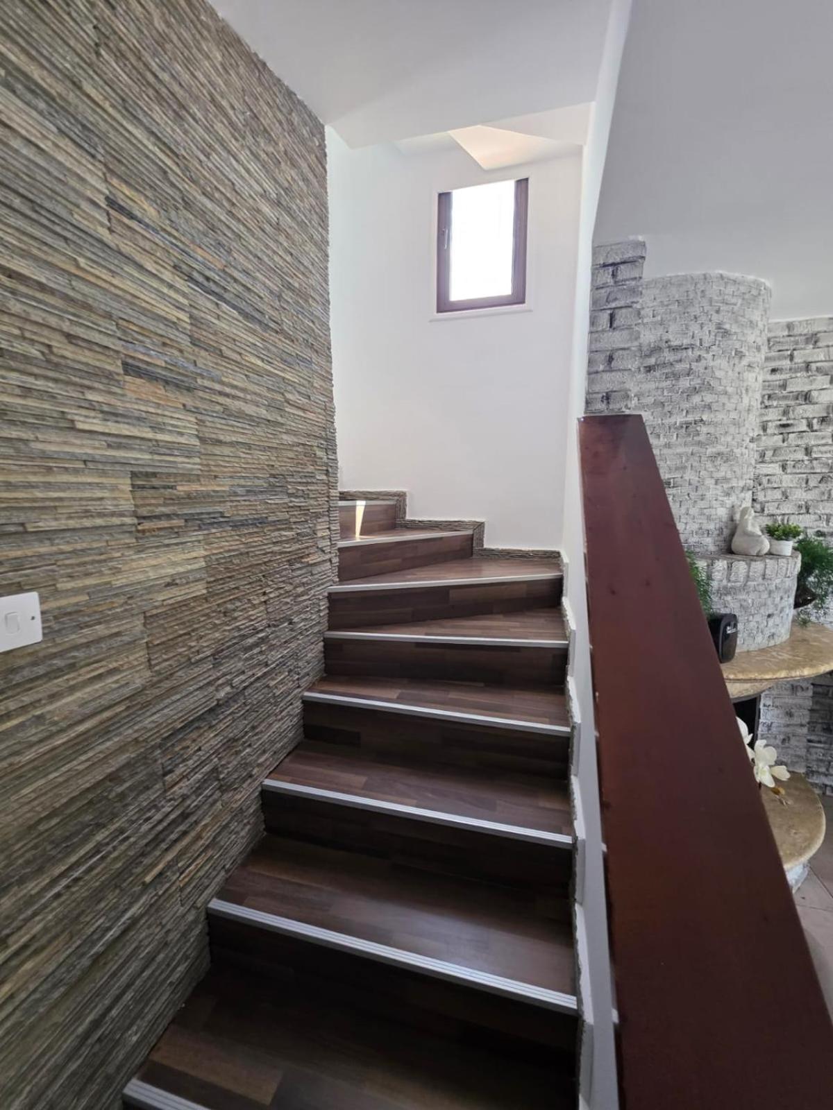 Town Centre Suites Larnaca Exterior photo