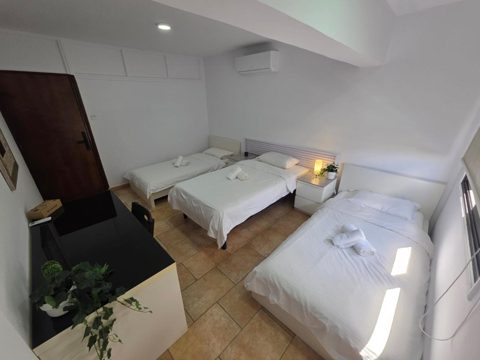 Town Centre Suites Larnaca Exterior photo