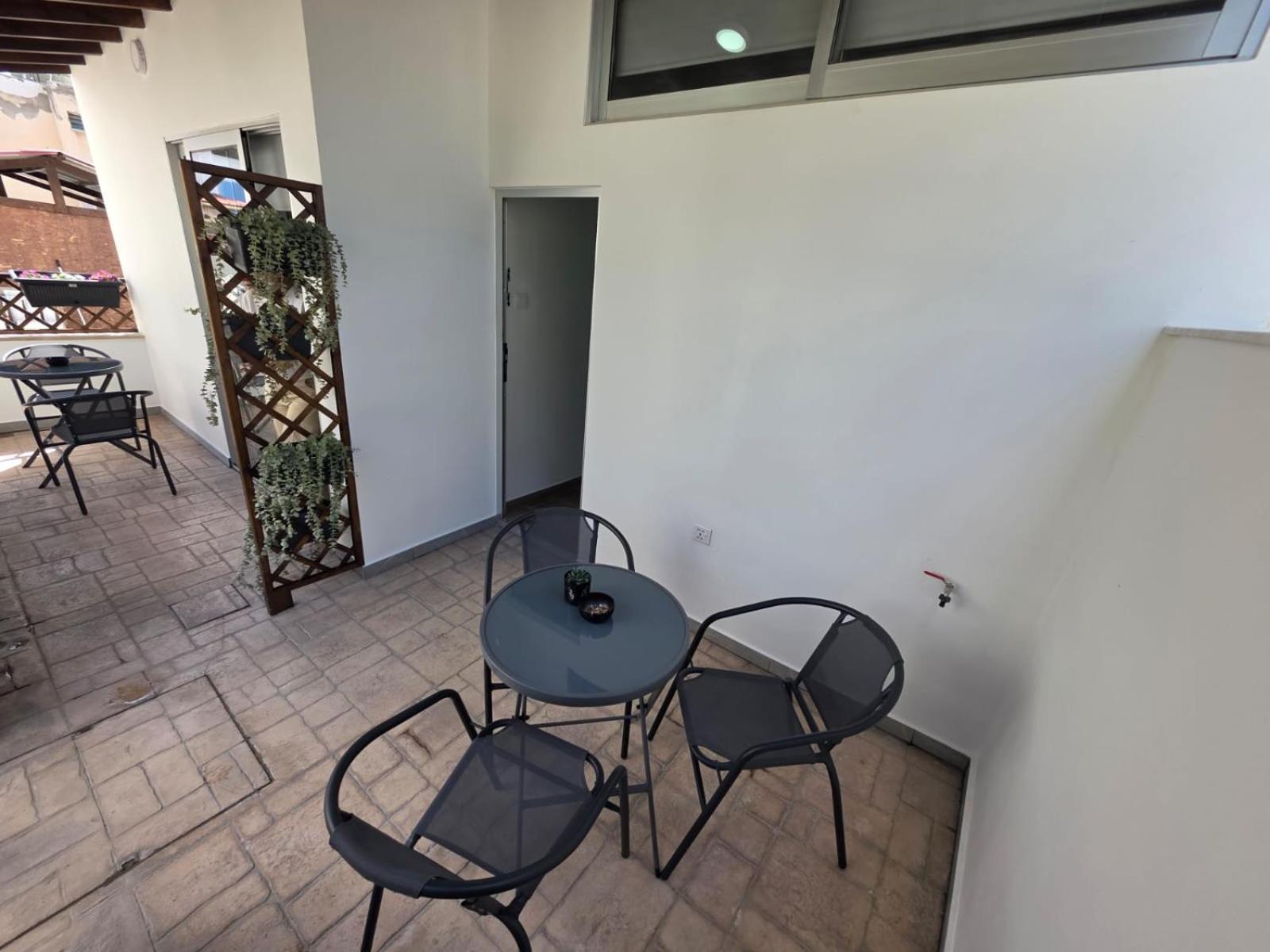 Town Centre Suites Larnaca Exterior photo