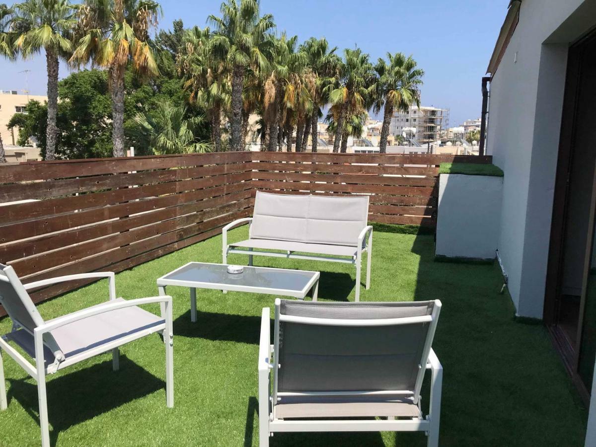 Town Centre Suites Larnaca Exterior photo
